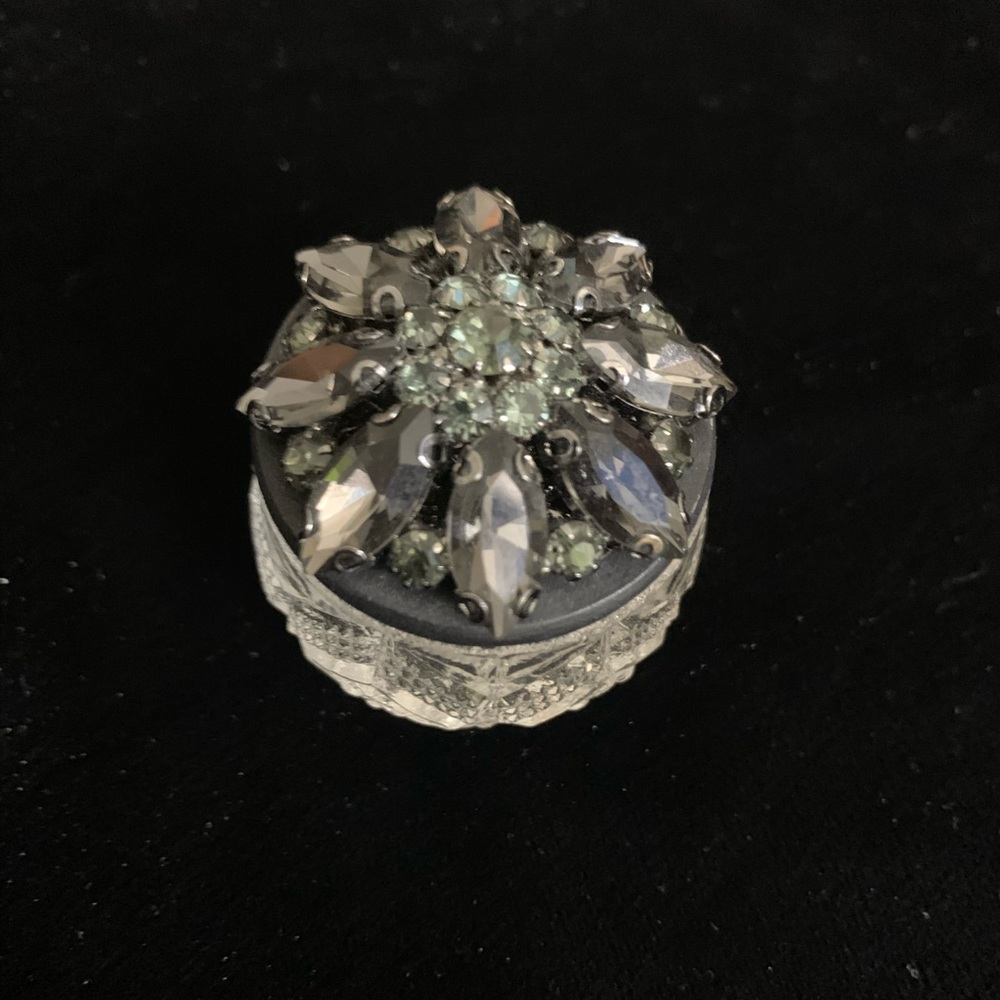 Jeweled Ring Box